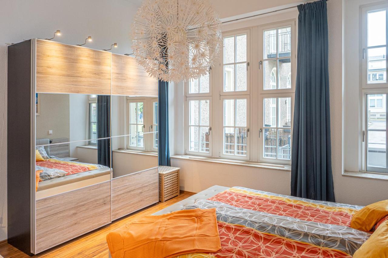 Apartment 3 Raum Karl May, Gehobene Ausstattung, Radebeul-ost, 76qm *