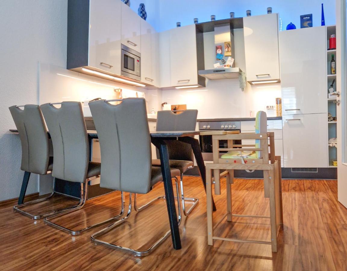 3 Raum Karl May, Gehobene Ausstattung, Radebeul-ost, 76qm Apartment *