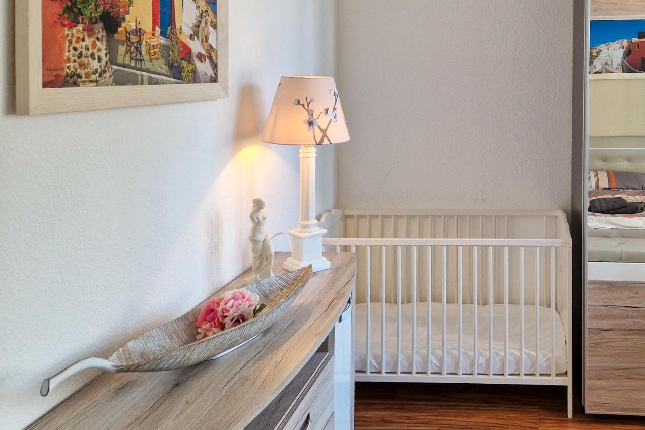 Apartment 3 Raum Karl May, Gehobene Ausstattung, Radebeul-ost, 76qm *